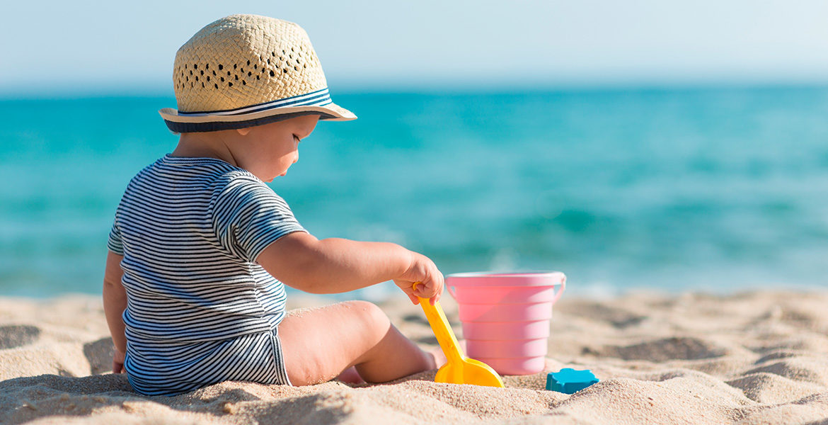 Equipement-plage-indispensable-1170x600